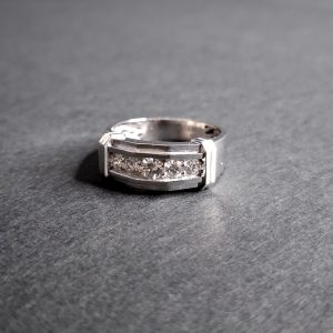 انگشتر پلاتین