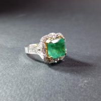 انگشتر زمرد با کد 27329