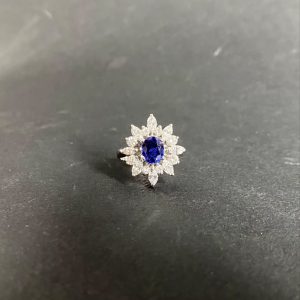 انگشتر یاقوت کبود کد 24520