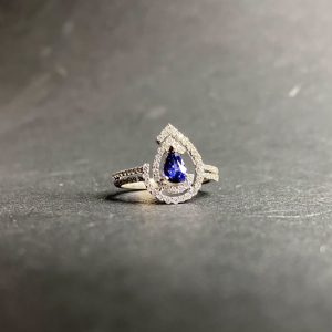 انگشتر یاقوت کبود کد 22012