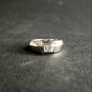 انگشتر پلاتین کد ۲۶۸۶۰